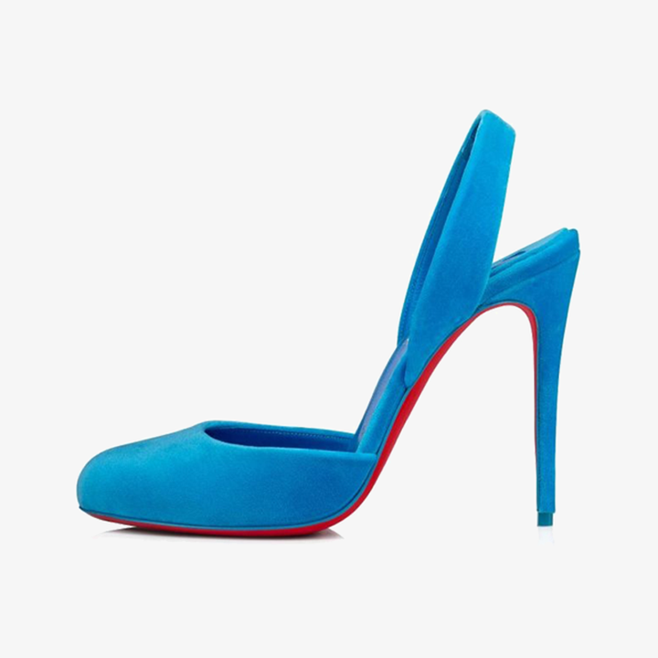 Pumps Blend A Plunging Vamp with Soft - ARNO CONTI