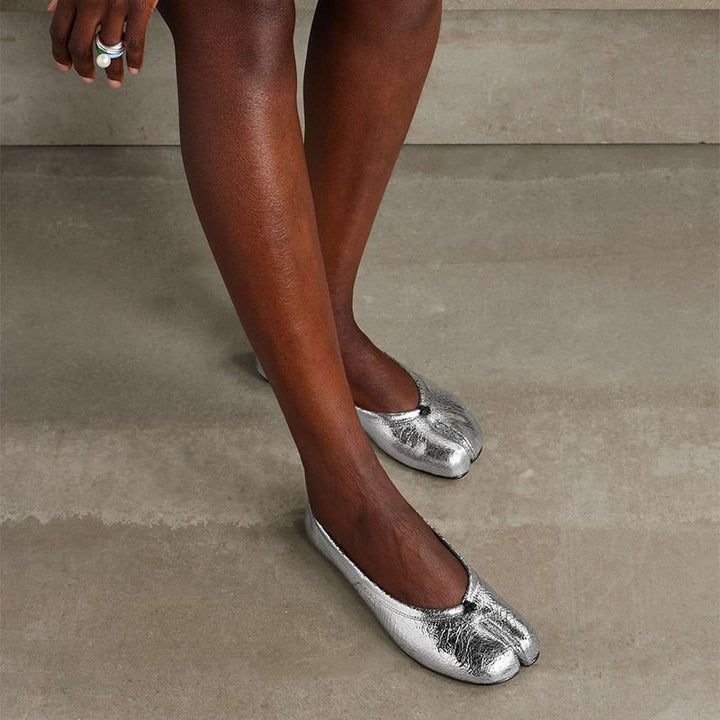 Classic Split-toe Ballerina Flats - Arno Conti Shoe