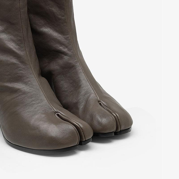 Sophisticated Leather Split-toe Ankle Boots - Arno Conti Shoe