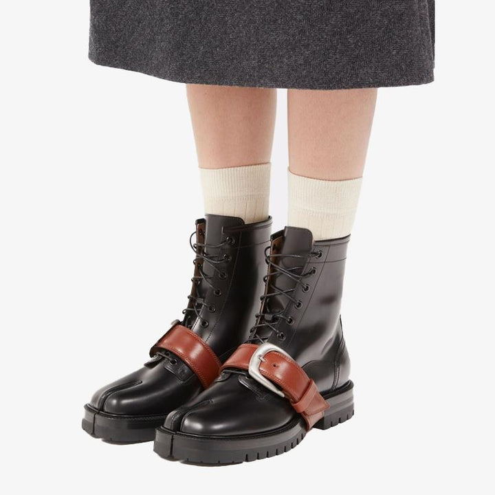 Split-toe Ankle Boots with Combat Belt Unisex - Arno Conti Shoe